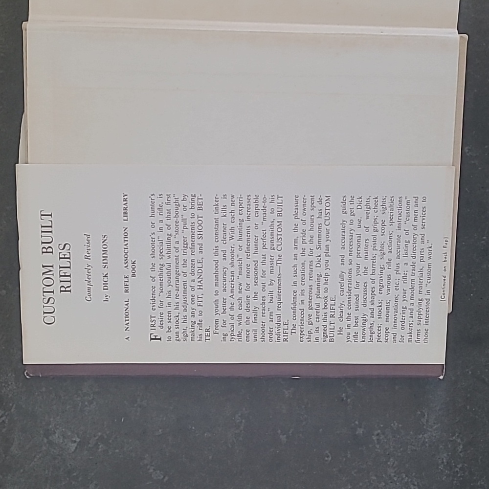 VINTAGE 1955 CUSTOM BUILT RIFLES BOOK BY DICK SIMMONS - Picture 4 of 11